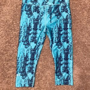 NWT Under armour Capri leggings